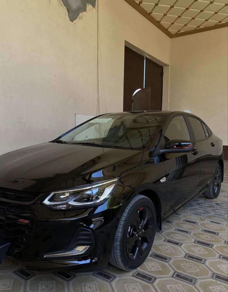 Chevrolet Onix Redline 2025