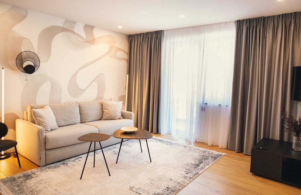 Deluxe Residence pret valabil octombrie/noiembrie