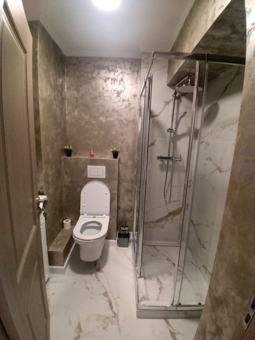 Inchiriez apartament tip AN cu 2 dormitoare.