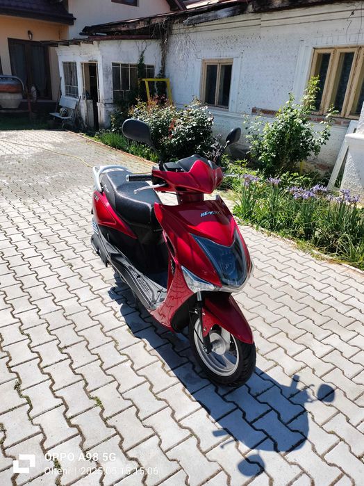 Scuter Volta RS 5