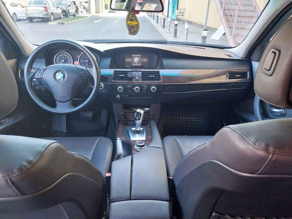 Bmw 520 Automată  2010 E5 .Stare impecabila  E60  km 240 mii