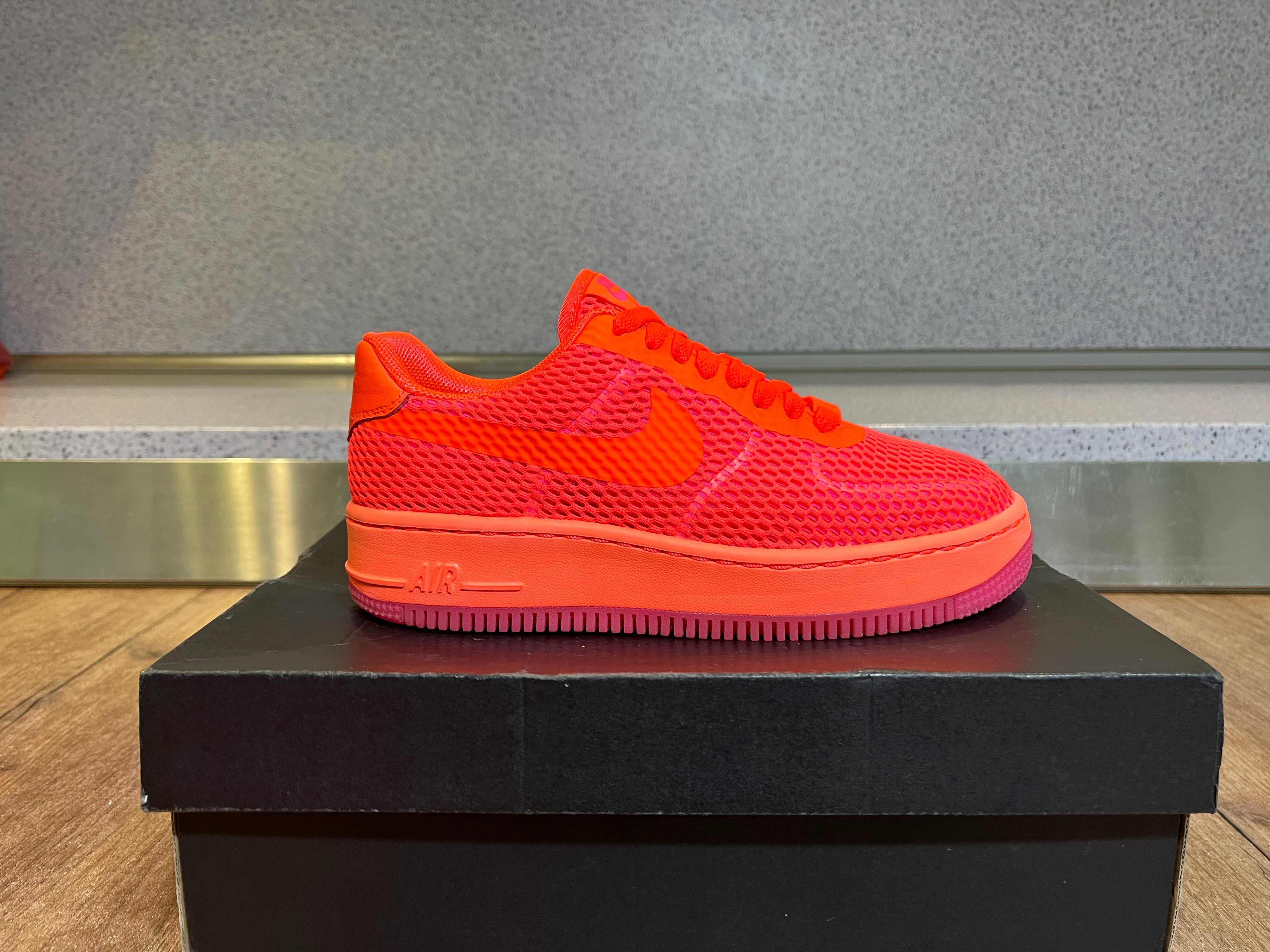ОРИГИНАЛНИ *** Nike Air Force 1 Upstep Breathe Low Orange W