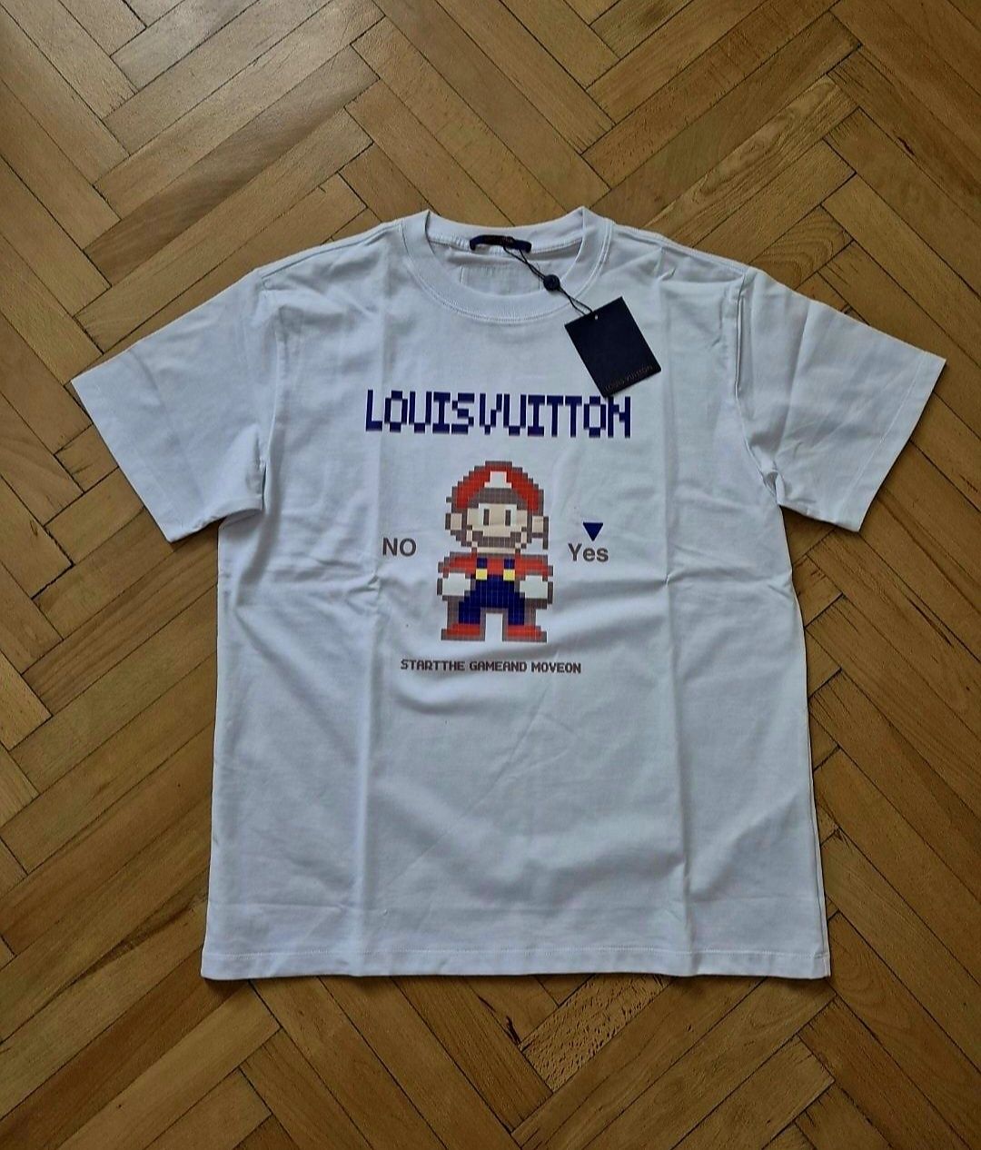НАМАЛЕНИЕ! Оригинална мъжка тениска Louis Vuitton- Super Mario / Л р-р