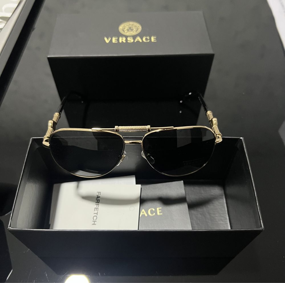 Солнцезащитные очки, оригинальные, бренд “Versace”