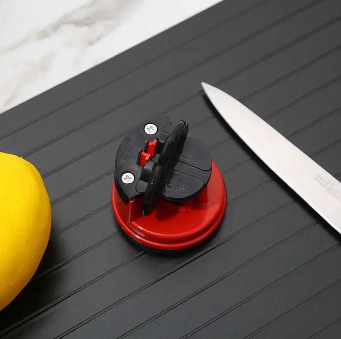 Ascuțitor de cuțite si prindere cu ventuza - Roșu/Albastru