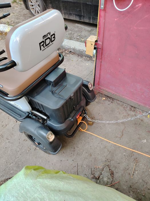 Vând Triciclu electric RBD mini nou, 50 km