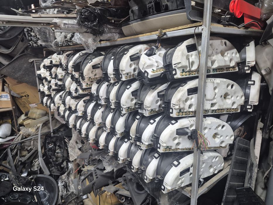 Щиток приборов Mercedes ML 163 Оптом