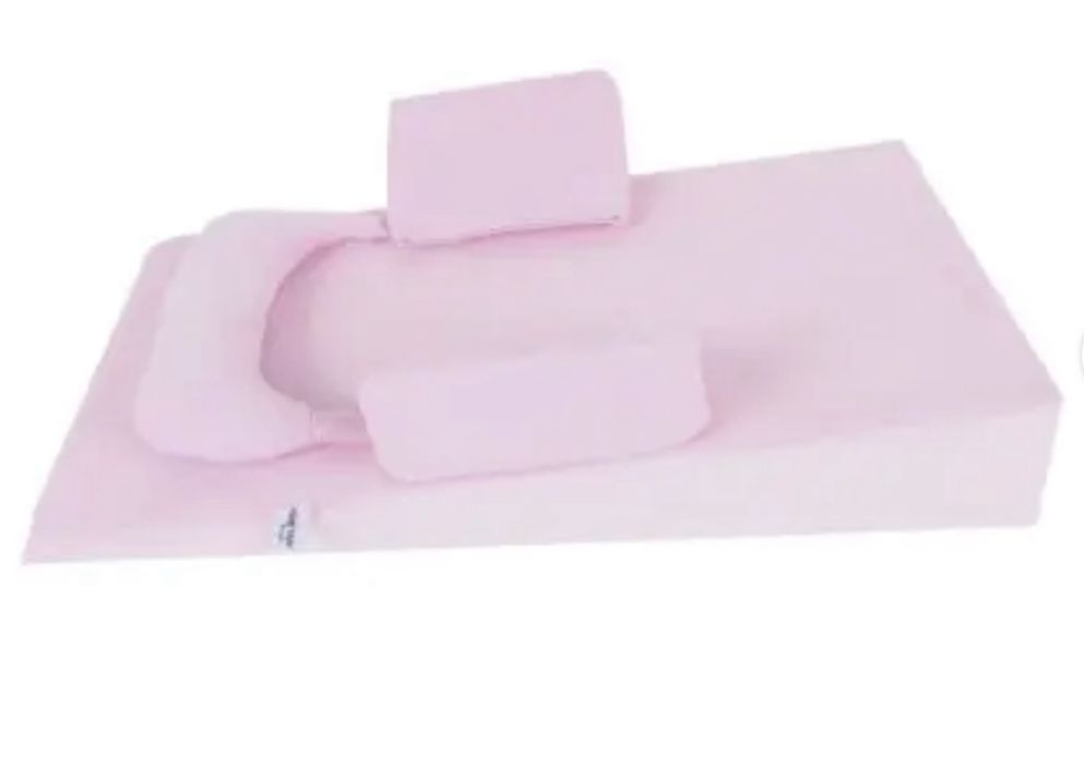 Pozitionator inclinat antiregurgitare roz SeviBebe