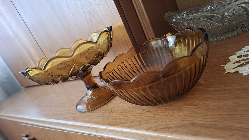 Кристални купи и вази