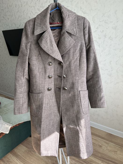 Пальто демисезонное теплое