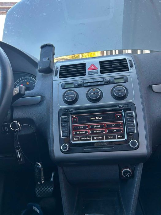 VW TOURAN Highline 16V TSI 2009 на части