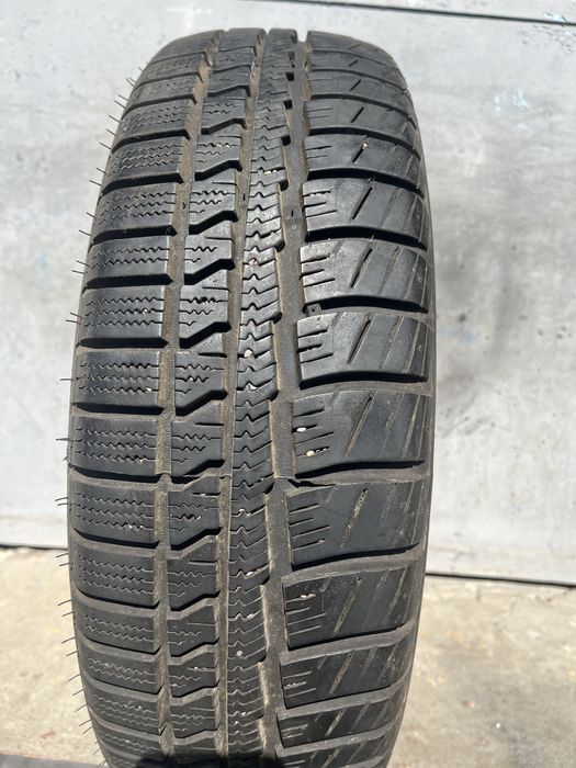 2 бр. зимни гуми 155/60/15 Vredestein 7 mm DOT 4713