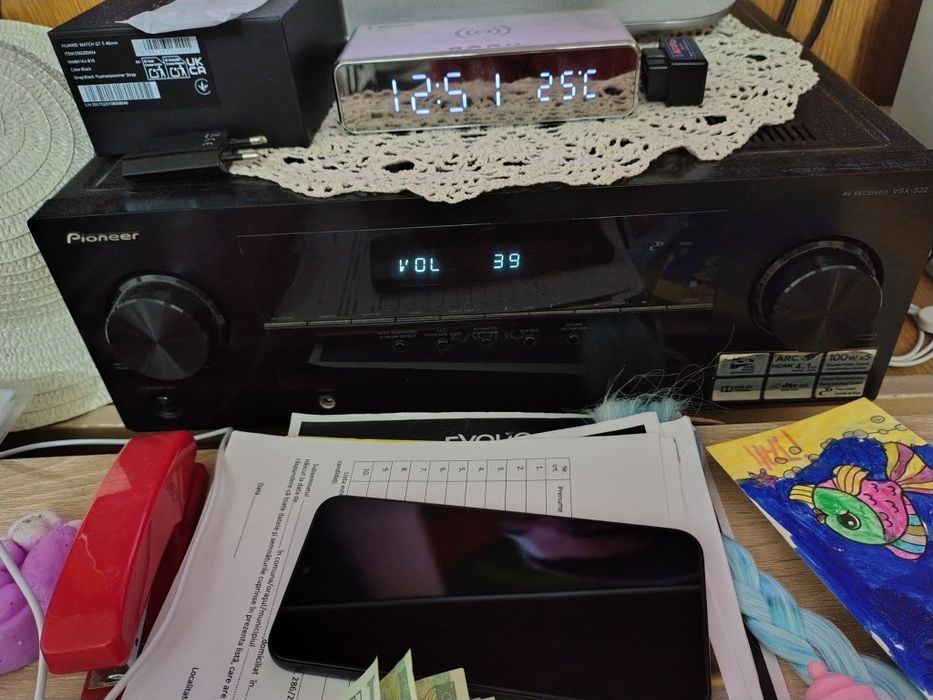 Vând sistem Statie Pioneer + 2 Bose Eltax germania + 3 boxe cadou Sony