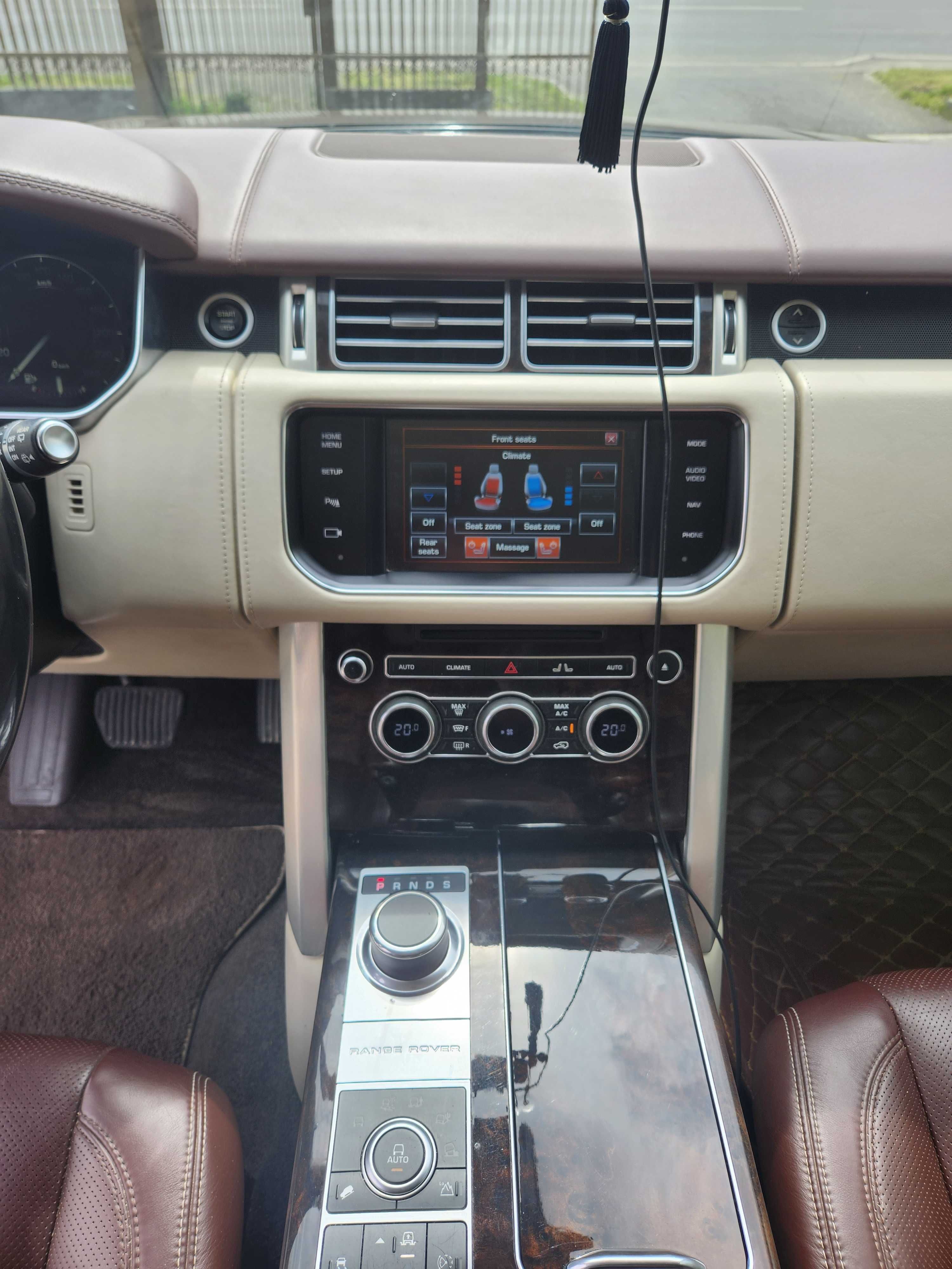 Range rover vogue autobiography  4.4