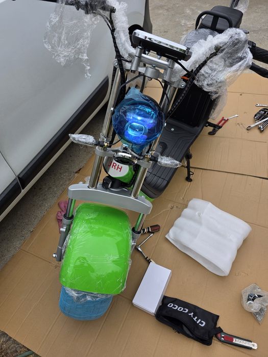 Scuter electric Harley 1500W 20Ah fara permis