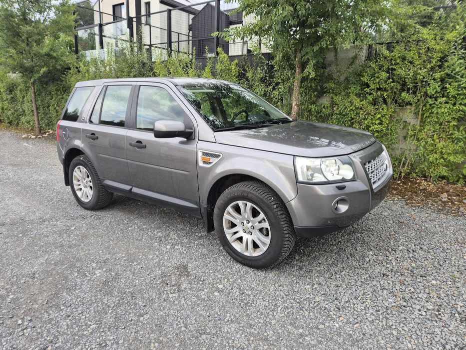 Land Rover Freelander 2 HSE TD4


Scaun șofer cu