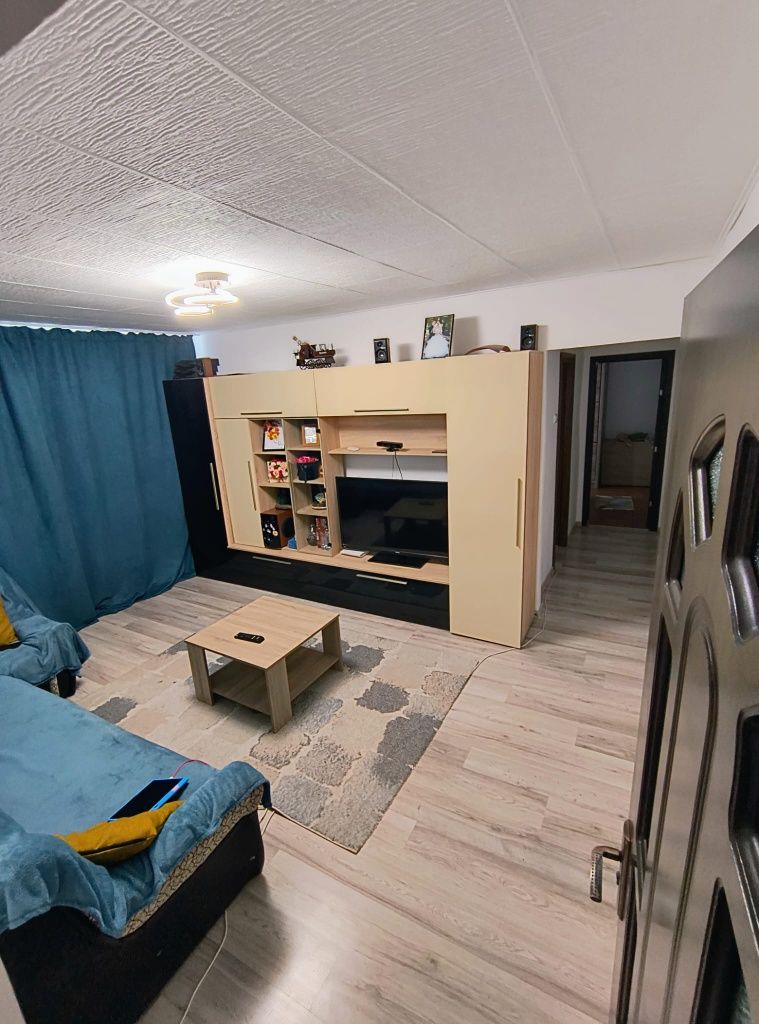 Apartament 3 camere
