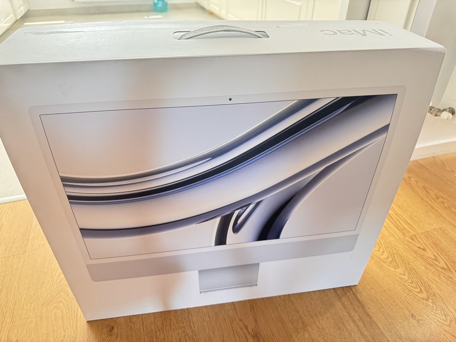PC iMAC 24”(2023) M3 256GB