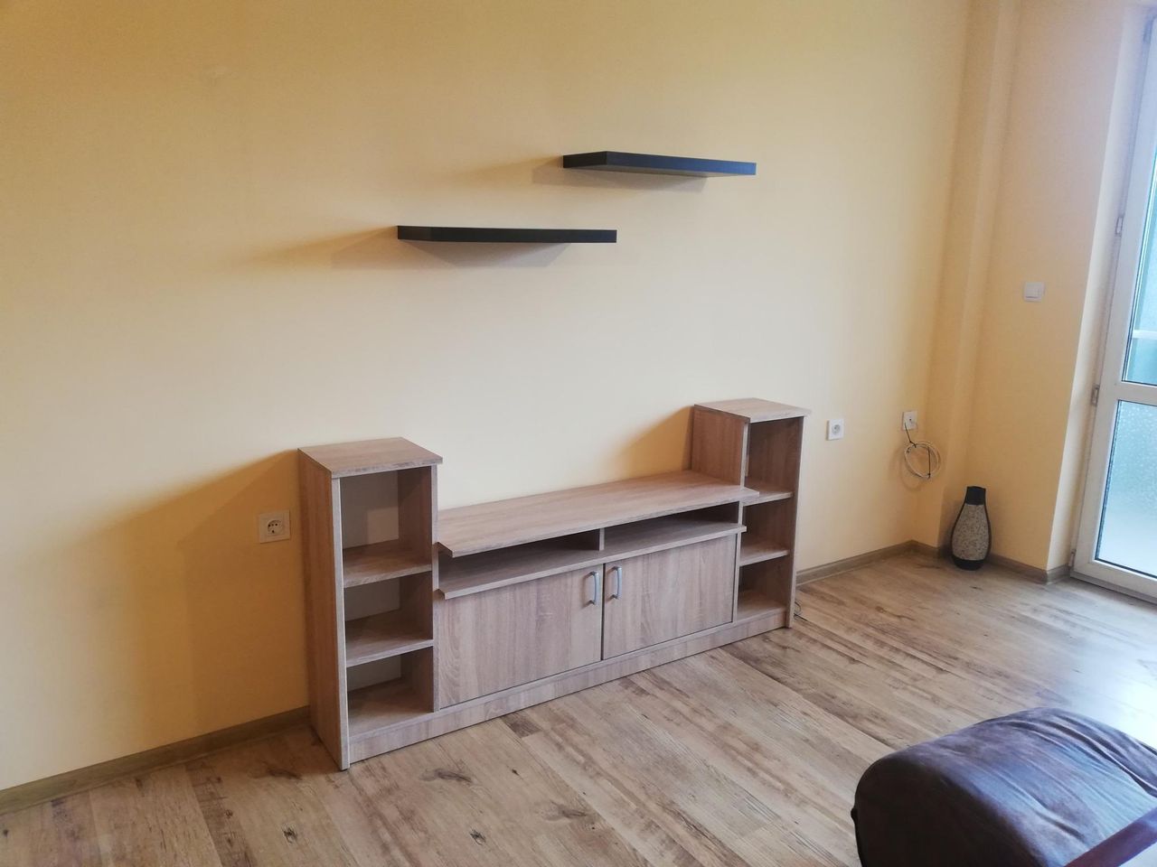 Дава се под наем Двустаен апартамент в София, Слатина - 68 кв.м за 550 € - Снимка #1