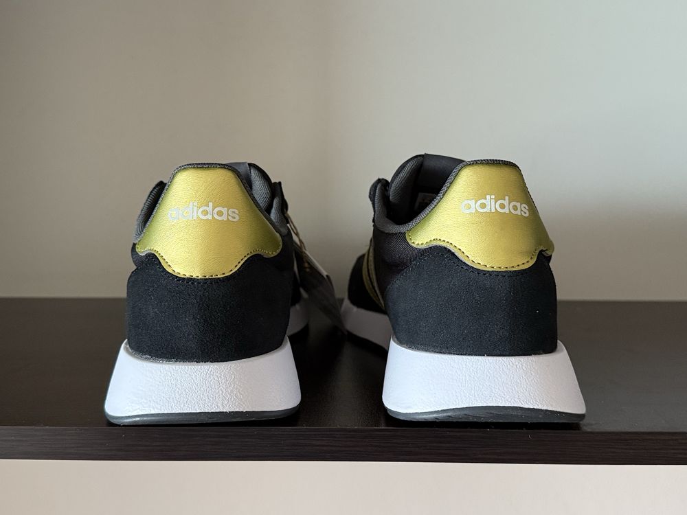 Adidas Run 60s 2.0 /40номер 24.5см Стелка Нови с Кутия