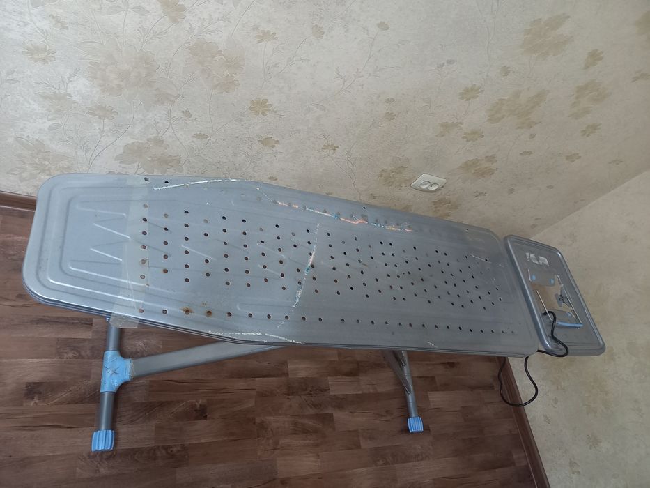 Доска гладильная.