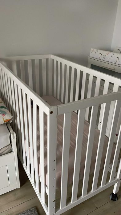 Pat bebe cu saltea + Tarc + Saltea schimbat + Perna alaptat