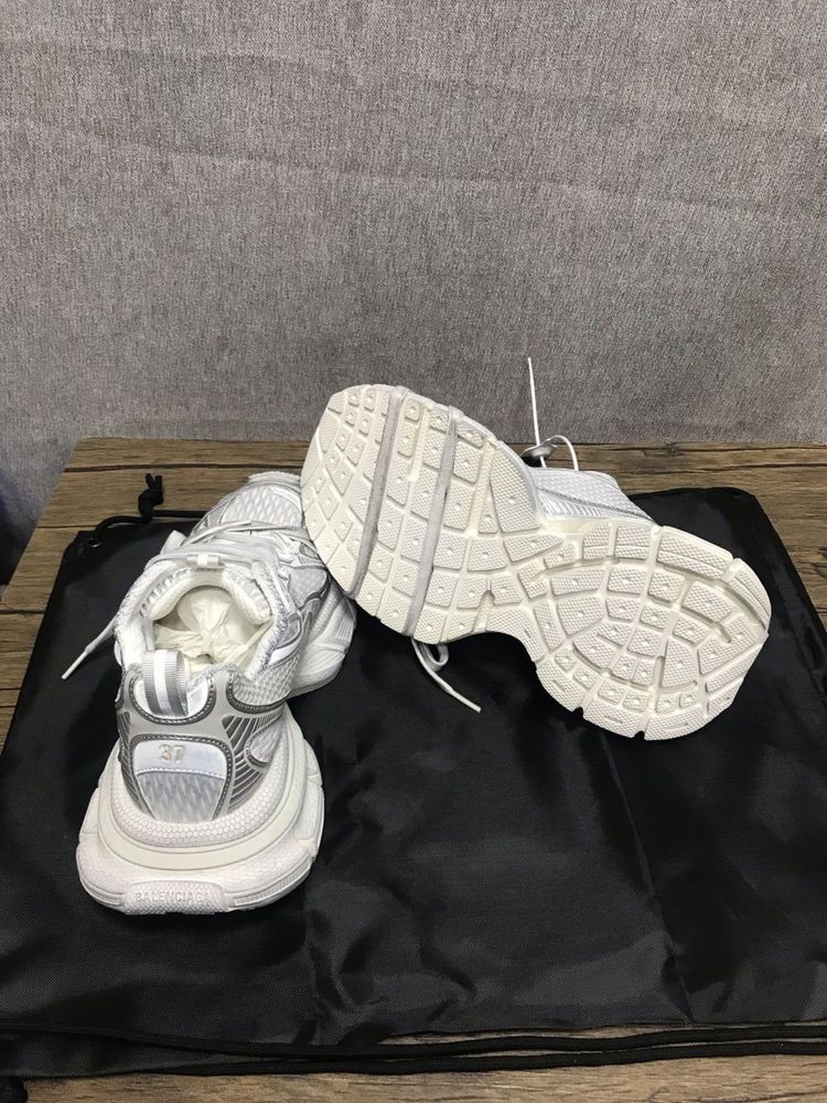 Дамски спортни обувки balenciaga 3xl
