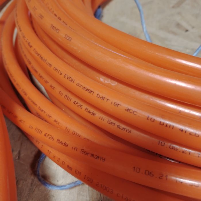 Țeavă de pardoseală