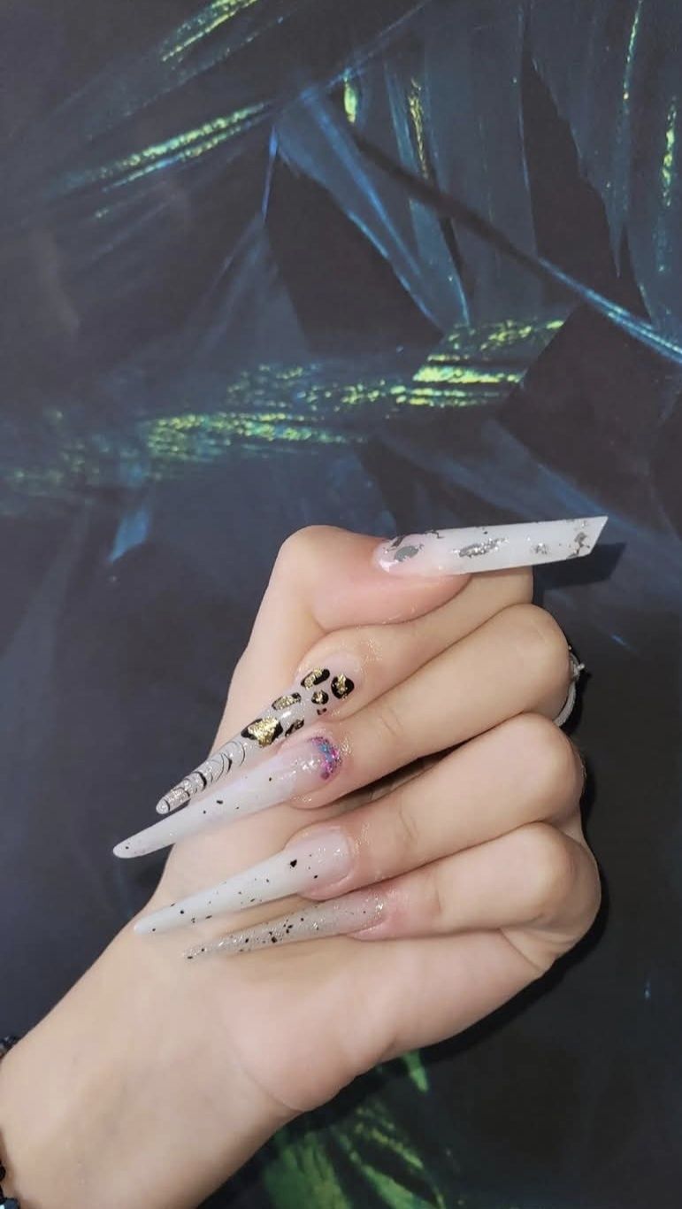 Unghii cu gel ,oja semipermanenta, manichiura clasica