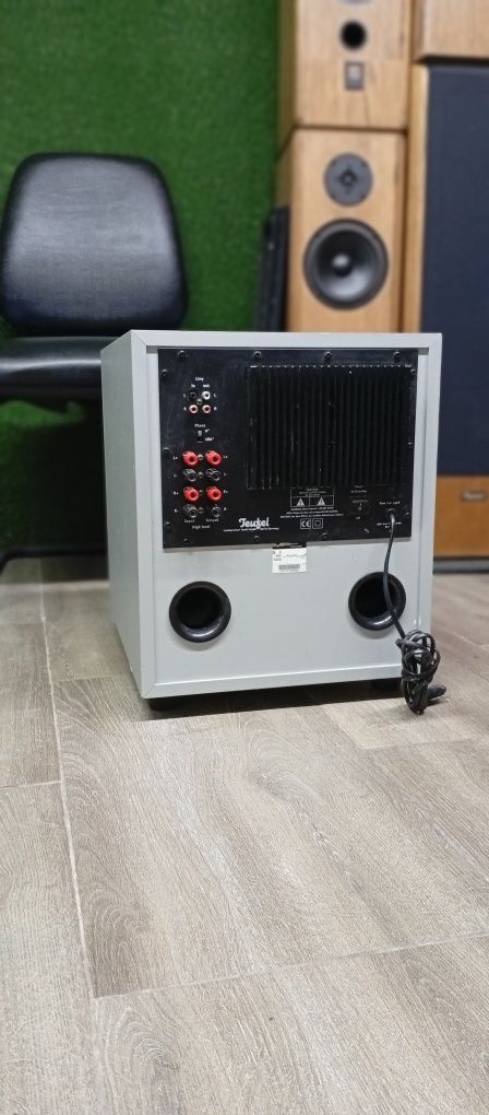 Активен субуфер TEUFEL 10 "