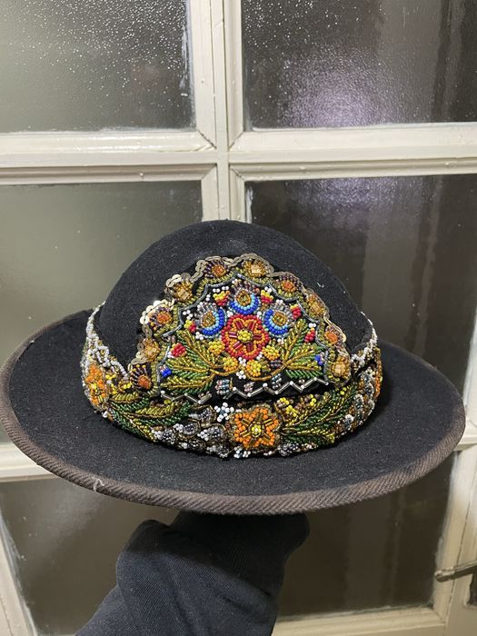 Costum traditional Bistrita