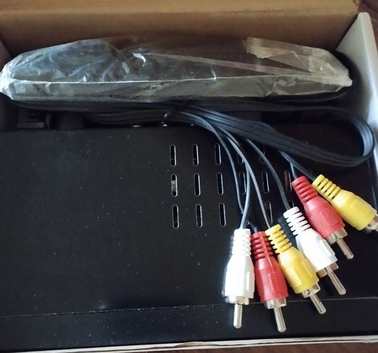 Ресивер / тюнер DVB-T2 для ТВ