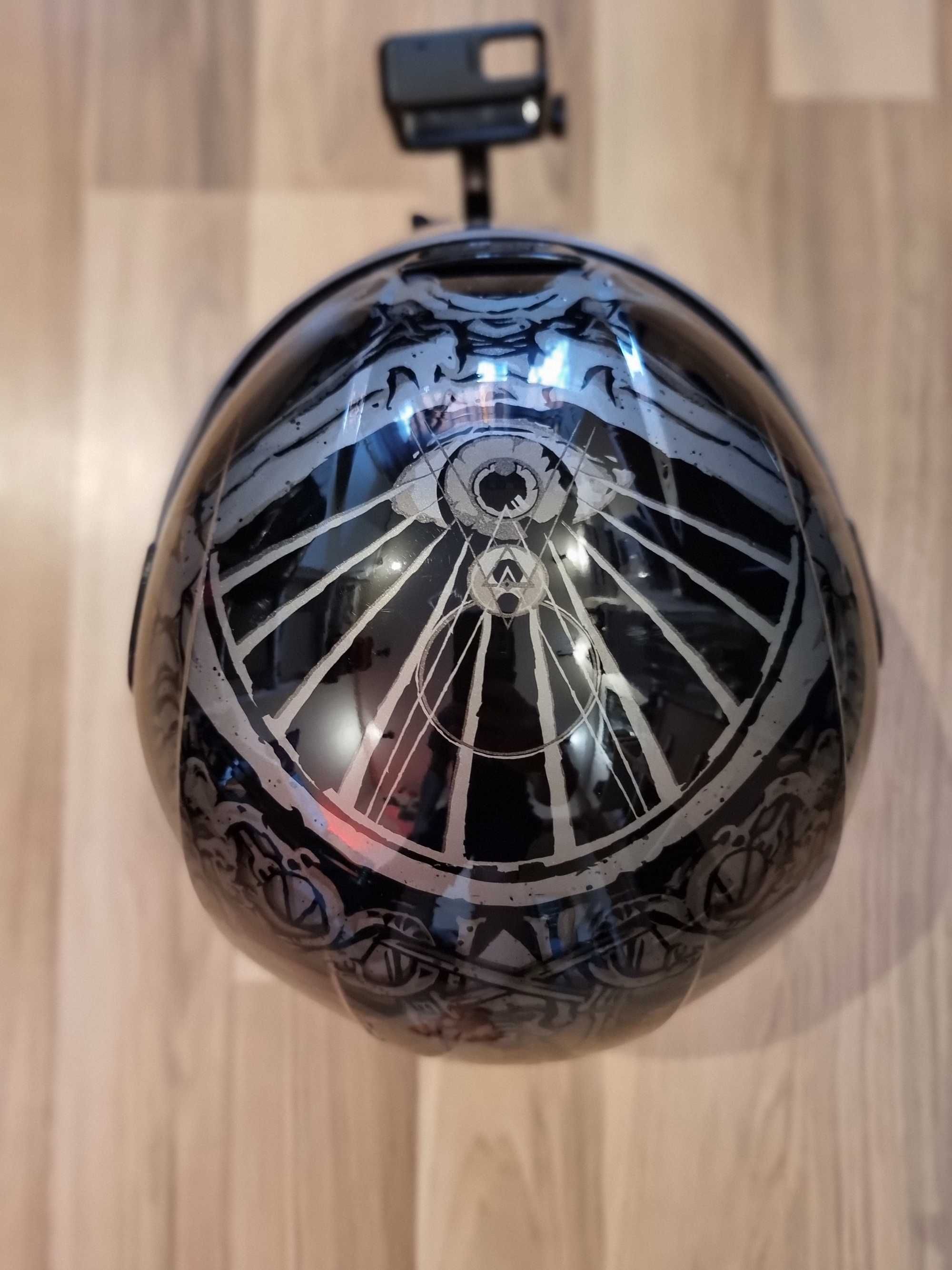 Каска ICON AIRFORM SACROSANCT EDITION, размер "М", много запазена