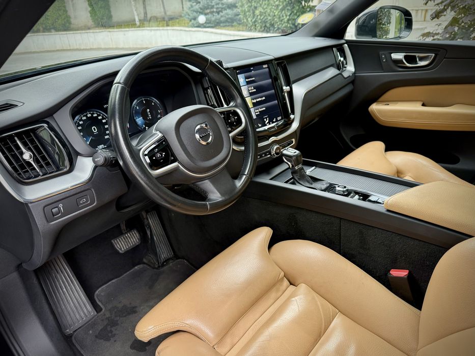 Volvo XC60 Inscription 2.0d 190 CP D4 AWD! Garantie 12 Luni!