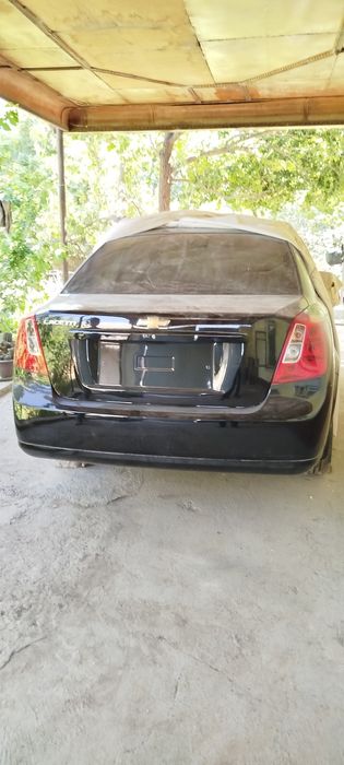 Jentra 2023yil yurmagan salondan uyga