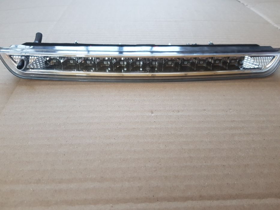 Трети стоп за Peugeot Citroen Lexus Toyota