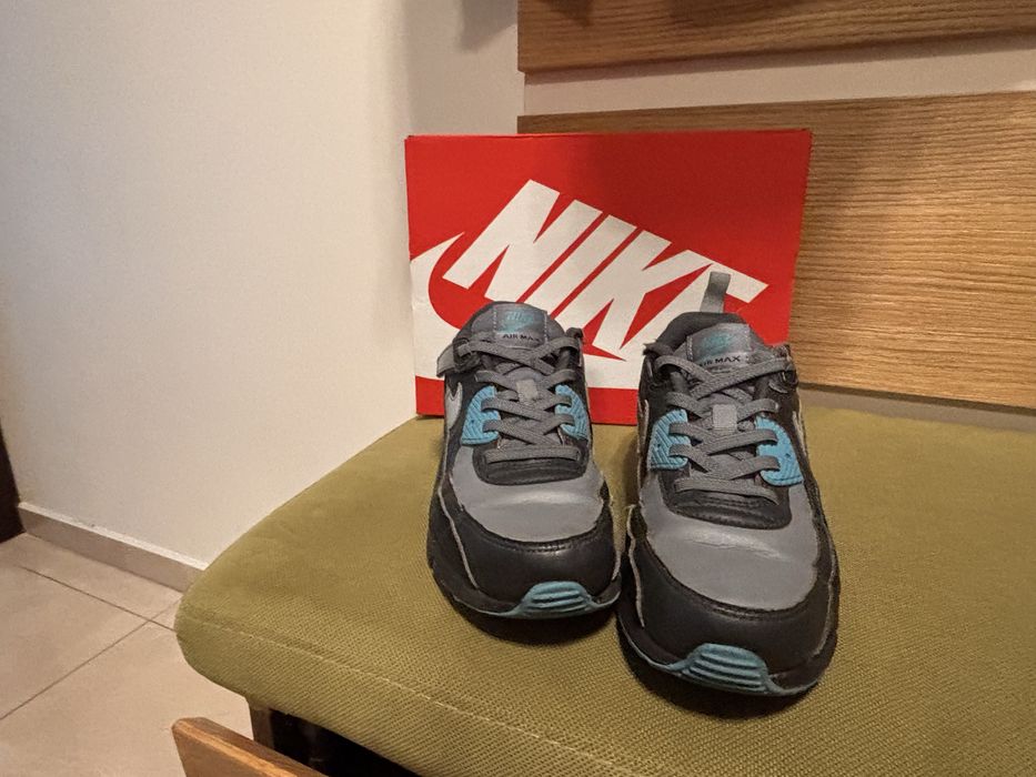 Nike air max модел 2025 , 35 номер