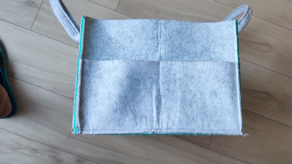 Филц кошница/органайзер за памперси, бебешки аксесоари