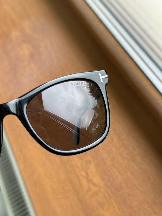 Ochelari de soare noi Tom Ford
