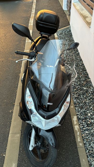 Honda pcx 125 scuter