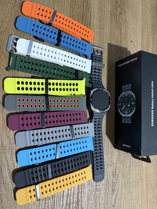 Samsung Galaxy Watch Ultra, 47mm, LTE, Titanium Silver +set 12 bratari