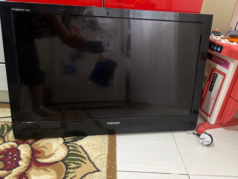 Телевизор Toshiba б/у