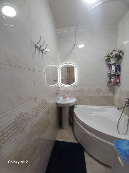 Массив куйлюк1. 2-х комн. Мирабадский р-н. Евро ремонт.