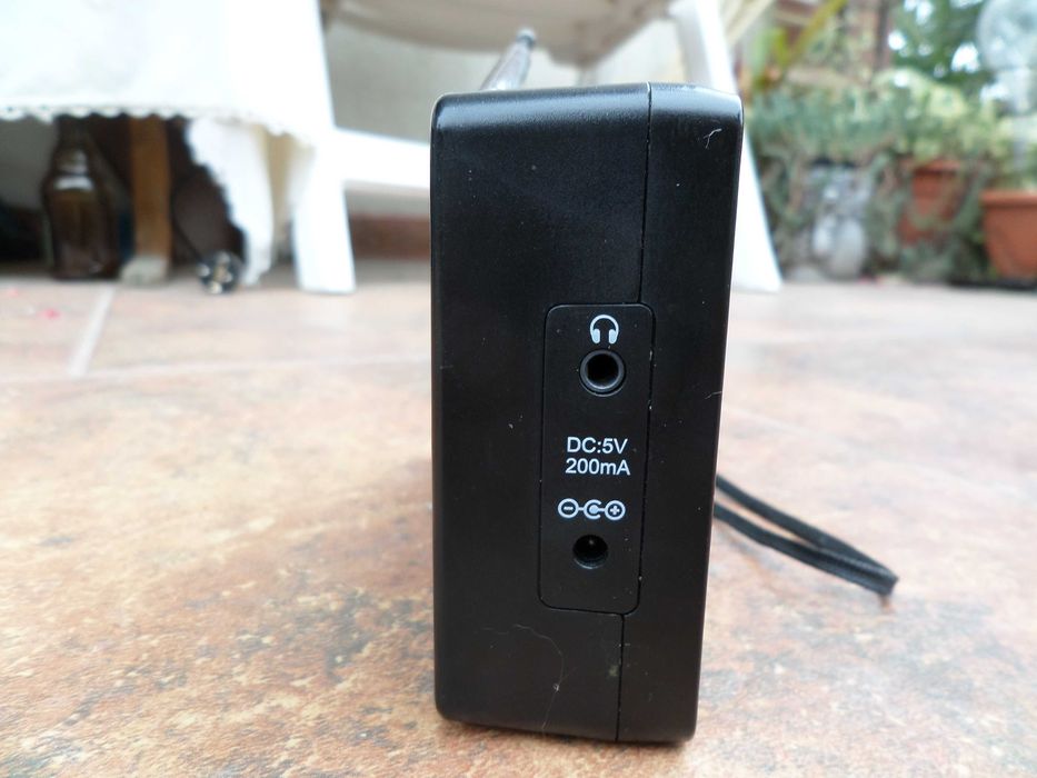 Radio multibanda portabil 8 lungimi unda, casa ,peste,gradina