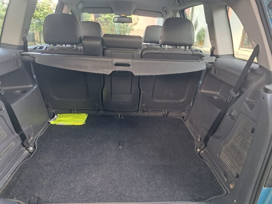 Vand opel zafira 7 locuri
