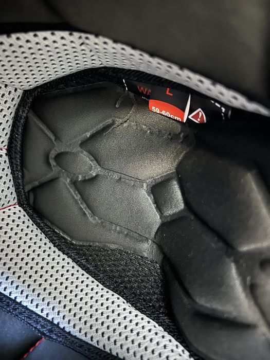 Чисто нова каска за мотокрос , атв , мтв , вело ,тротинетка ,велосипед