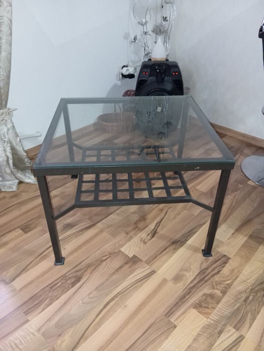 Masă sufragerie interior