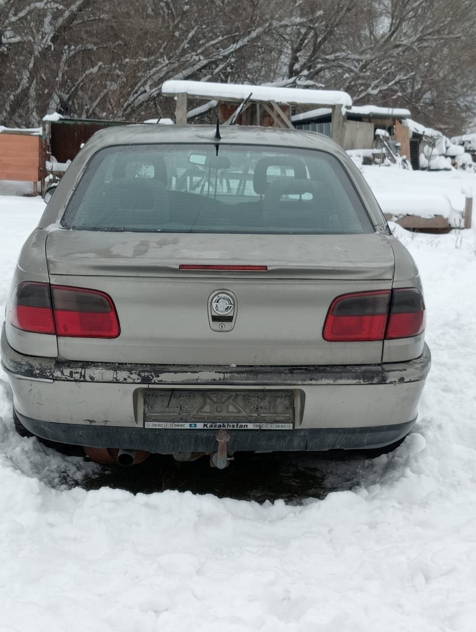 Продам опель серого цвета