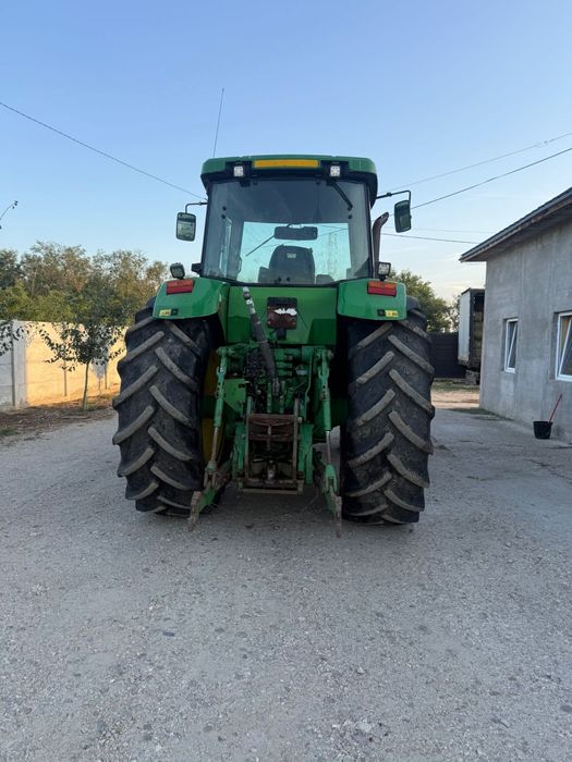 Tractor John Deere 8200
