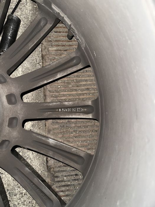 20 цола джанти с гуми за Мерцедес w213